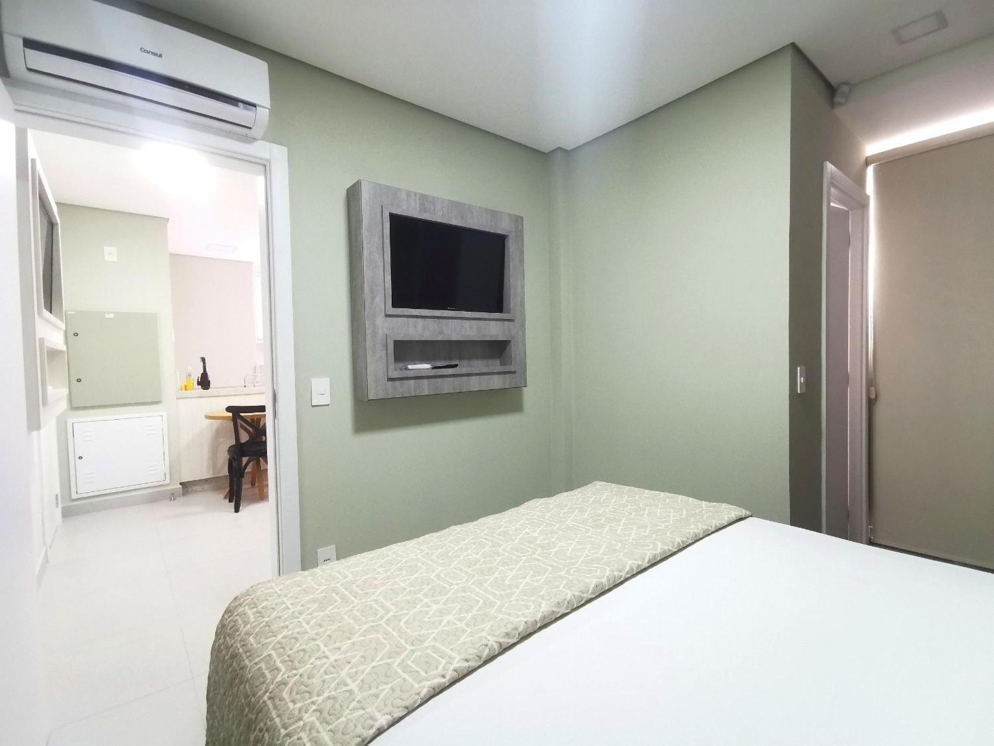 Click Ape Prime Foz Apartment *